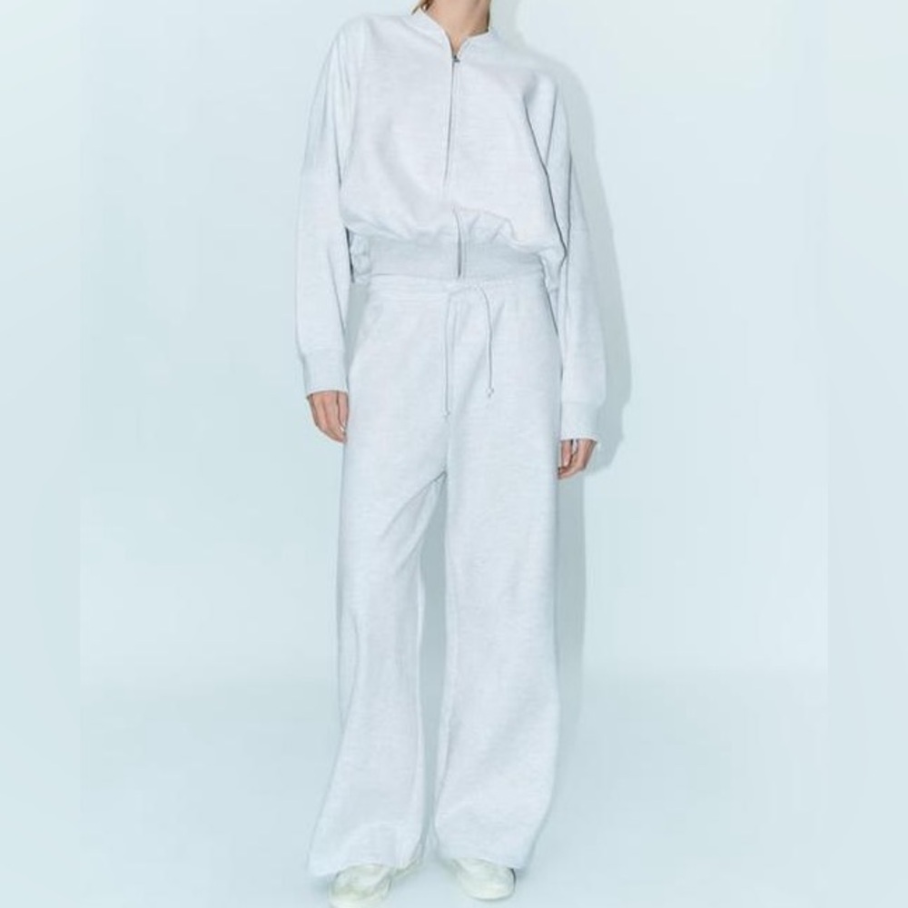 Zara Grey Tracksuit set Wide Leg Joggers and Zip Up Sweater